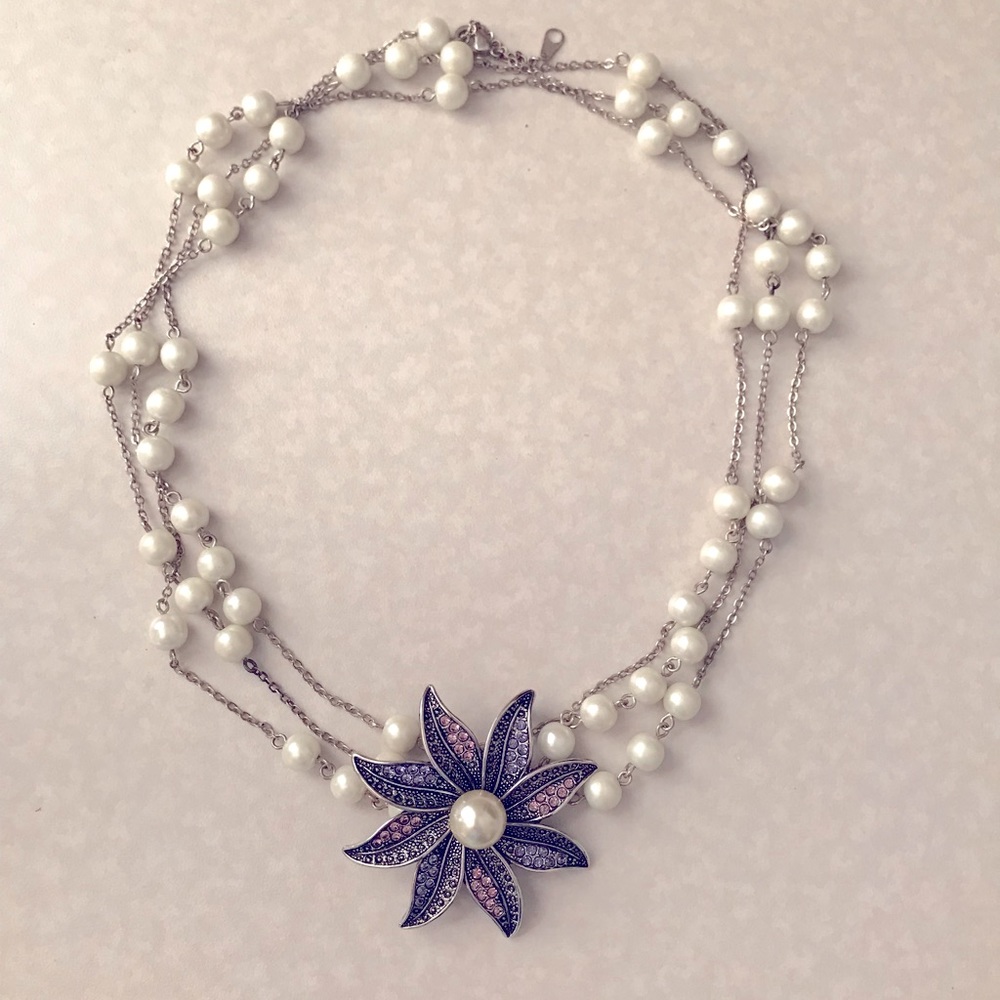 62” necklace with flower pin/pendant